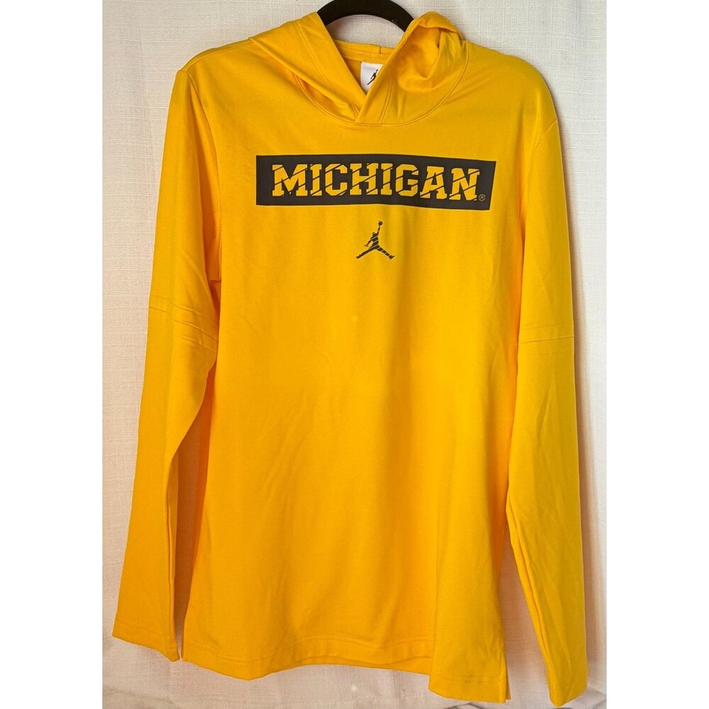 Jordan Michigan Wolverines Men S Dri-FIT Hooded Long Sleeve Shirt NWT $70